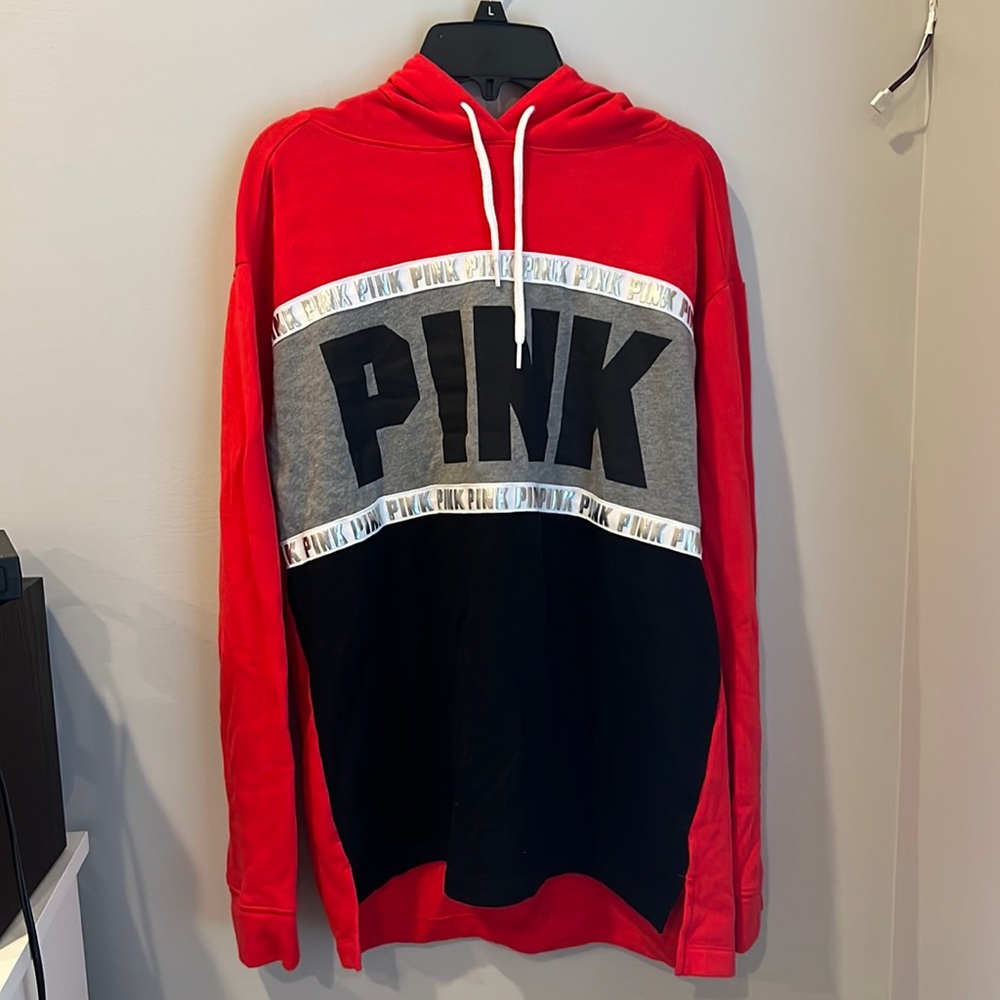 PINK Sweatshirt